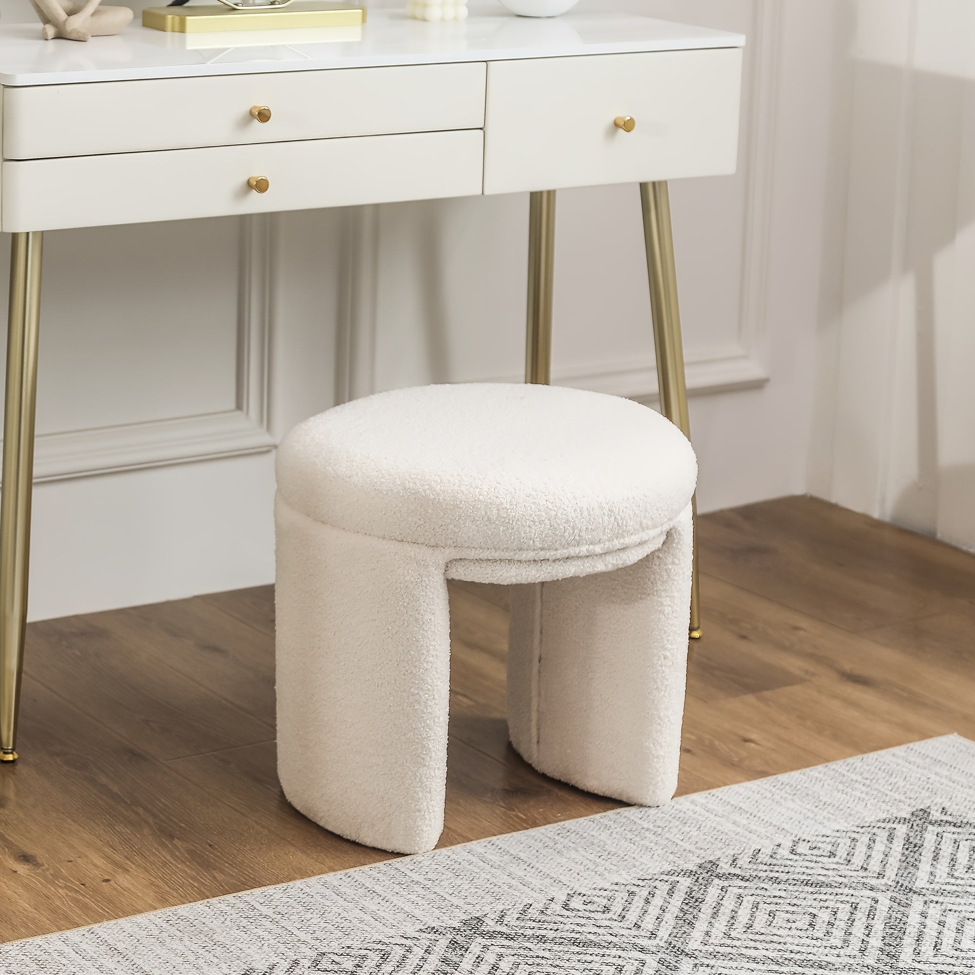 Boucle Ottoman, Round Sherpa Vanity Stool Chair, Small Upholstered Modern Teddy Footstool for Makeup, Living Room, Entryway, Bedroom